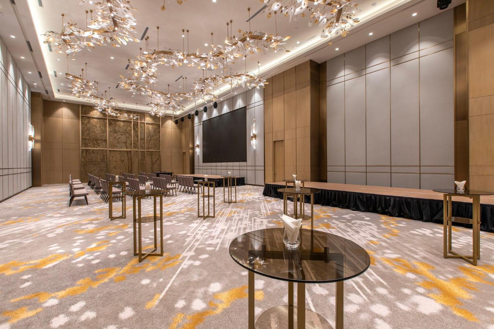 Crowne Plaza Kuala Lumpur City Centre By Ihg Exterior photo
